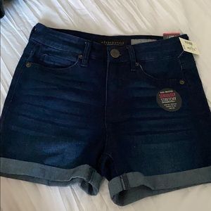 Aeropostale high waisted midi shorts